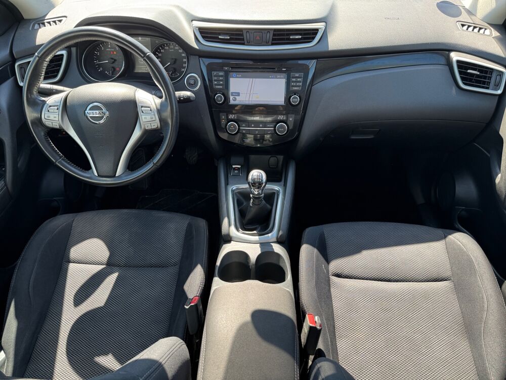 Qashqai II 1.2 DIG-T 115 N-CONNECTA 2016 occasion 45750 Saint-Pryv&eacute;-Saint-Mesmin