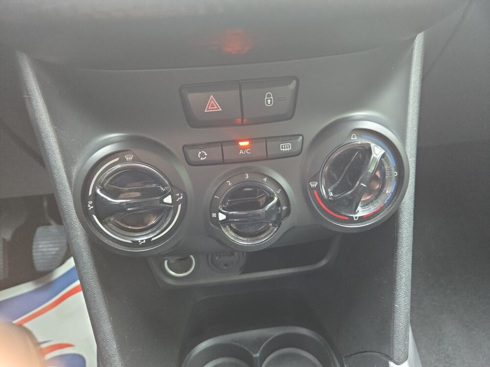 2008 1.2 PURE TECH 82 ACTIVE BUSINESS 2016 occasion 78480 Verneuil-sur-Seine