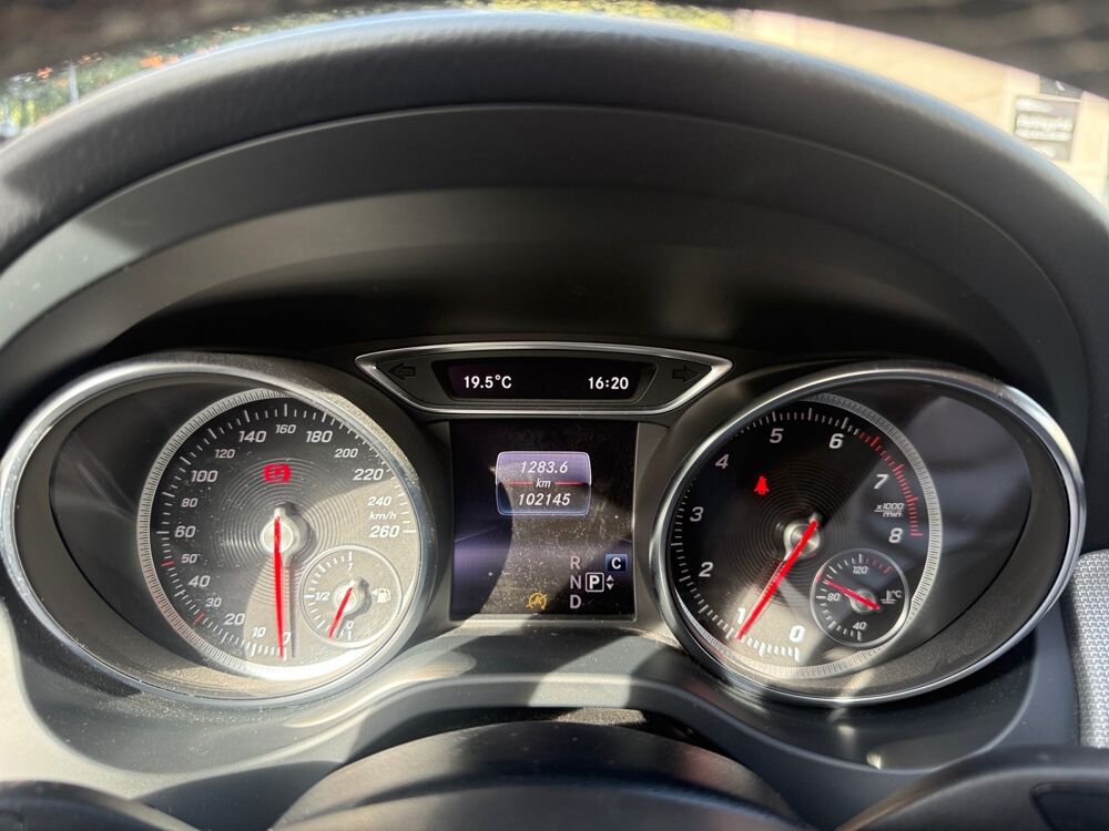 Classe CLA MERCEDES CLASSE CLA SHOOTING BRAKE 180 sensation 2018 occasion 93100 Montreuil