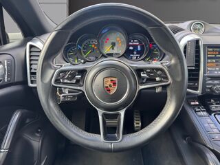 Cayenne 3.0 V6 S E-HYBRID TIPTRONIC S 2015 occasion 93100 Montreuil