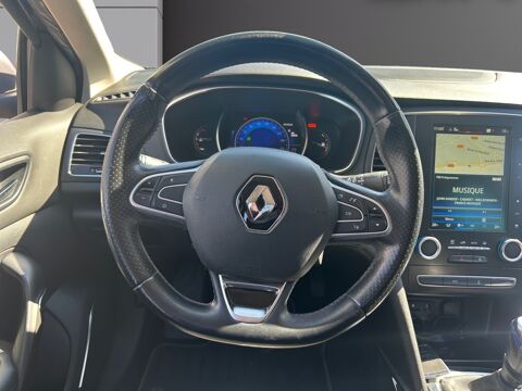 M&eacute;gane TCE 130 AKAJU 2016 occasion 69730 Genay