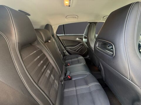 Classe CLA MERCEDES CLASSE CLA SHOOTING BRAKE 180 sensation 2018 occasion 93100 Montreuil