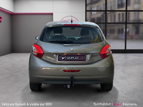 208 1.4 HDI 68 Active 2013 occasion 30900 Nimes