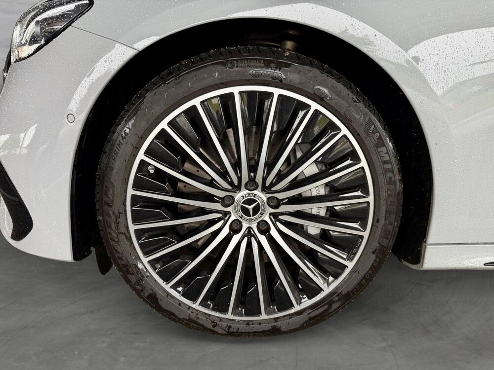 Classe E VI 300 E AMG LINE 9G-TRONIC 2025 occasion 25410 Saint-Vit