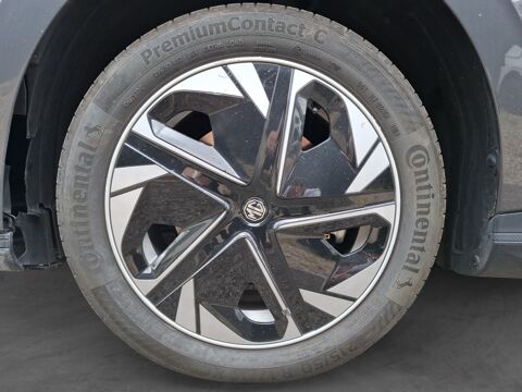 MG4 STANDARD 2025 occasion 69730 Genay