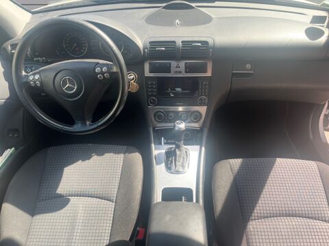 Classe C MERCEDES CLASSE C 220 COUPE SPORT 2007 occasion 06400 Cannes