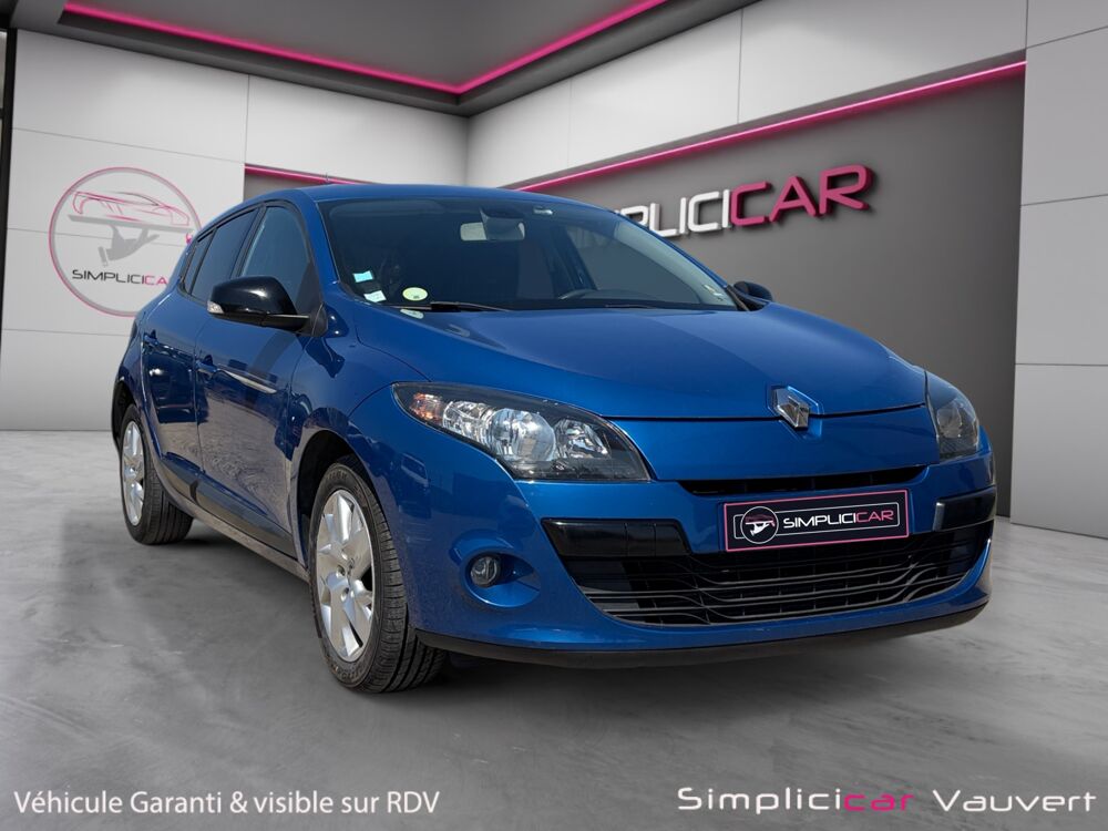 M&eacute;gane EXPRESSION 2011 occasion 30600 Vauvert