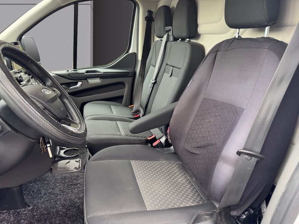 Transit CA 300 L1H1 2.0 ECOBLUE 170 LIMITED BA 2021 occasion 69730 Genay