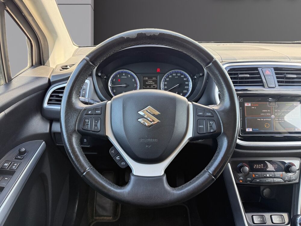 S-cross Privil&egrave;ge 2017 occasion 45750 Saint-Pryv&eacute;-Saint-Mesmin
