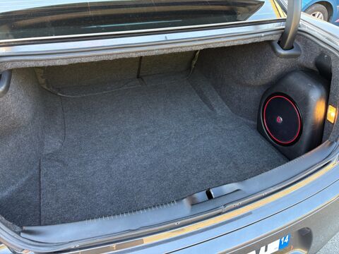 300C 5.7 Hemi V8 BVA8 2017 occasion 14320 Saint-Andr&eacute;-sur-Orne