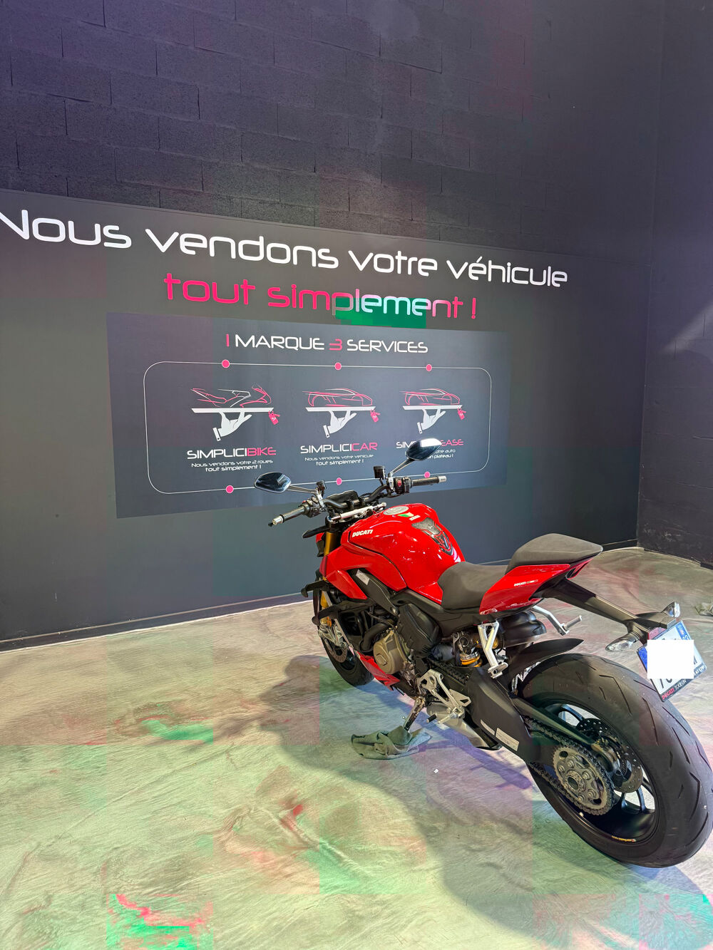 DUCATI 2020 occasion 83210 La Farl&egrave;de