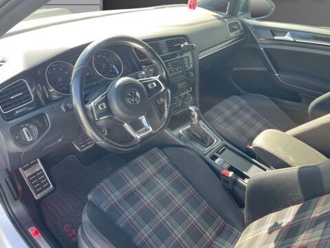 Golf 2.0 TSI 220 GTI PERFORMANCE DSG 2016 occasion 17200 Saint-Sulpice-de-Royan