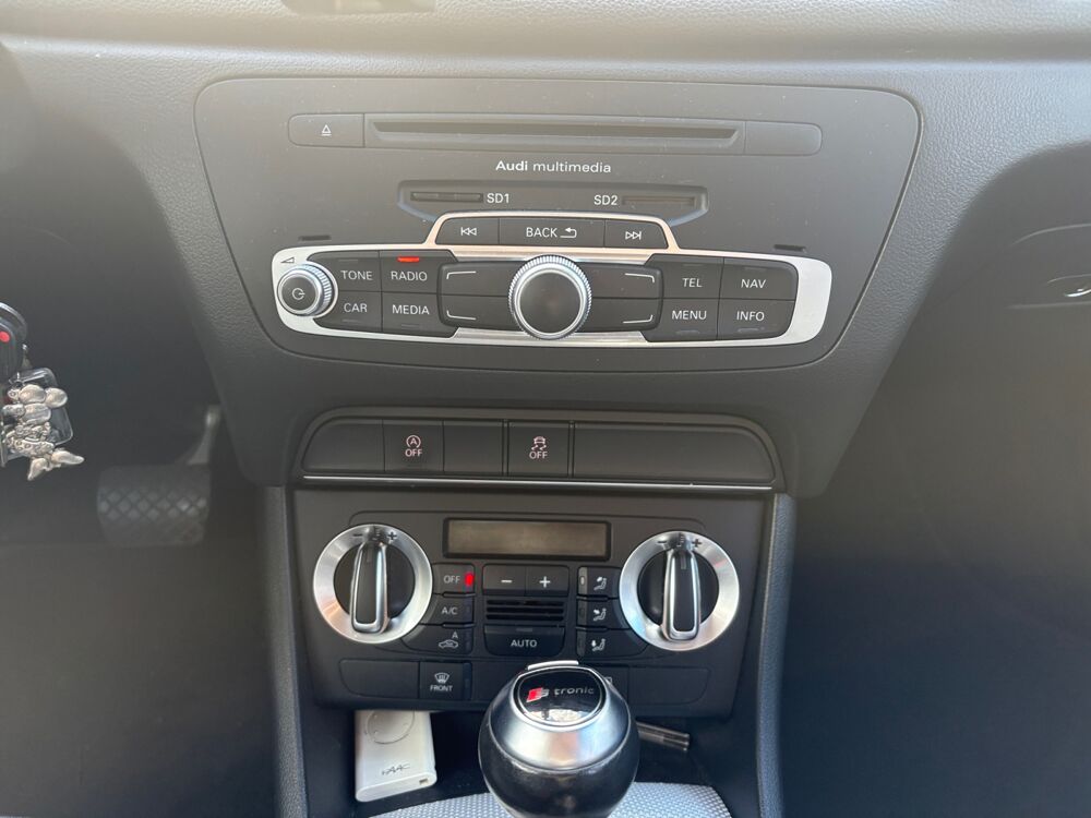 Q3 2.0 TDI 140 AMBITION LUXE QUATTRO S TRONIC 2014 occasion 14320 Saint-Andr&eacute;-sur-Orne