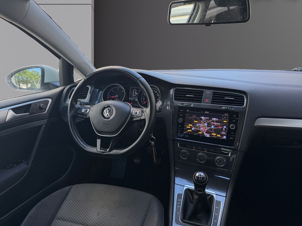 Golf 1.6 TDI 115 TRENDLINE BUSINESS 2018 occasion 30900 Nimes