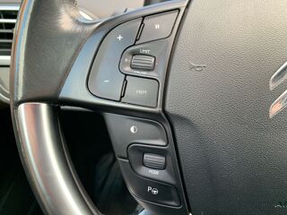 C4 GRAND 1.6 E-HDI 115 EXCLUSIV 2014 occasion 93100 Montreuil