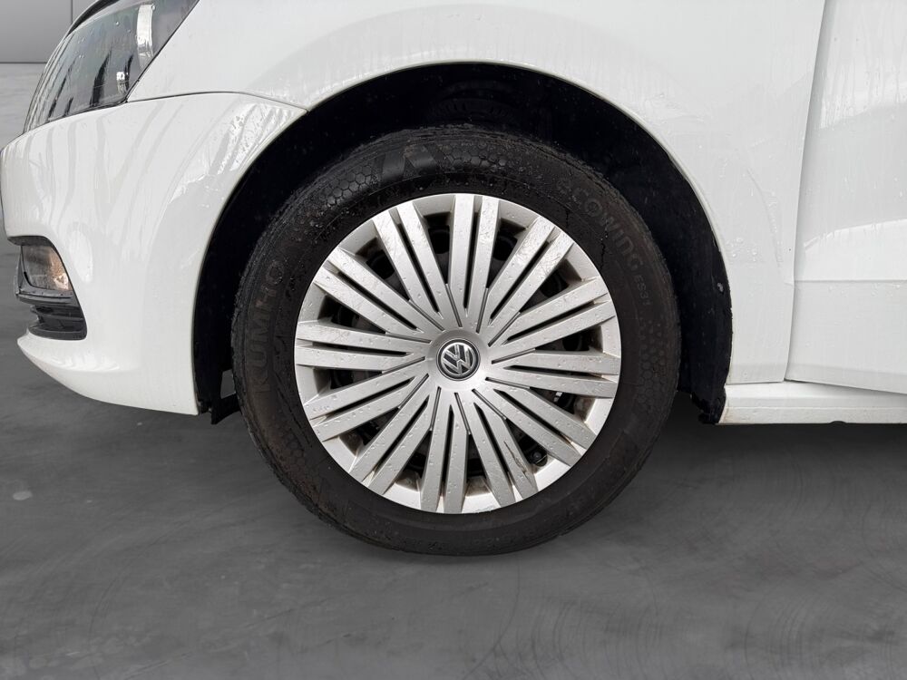 Polo V (2) 1.4 TDI 75 BLUEMOTION TECHNOLOGY TRENDLINE SOCIETE NON 2015 occasion 45750 Saint-Pryv&eacute;-Saint-Mesmin