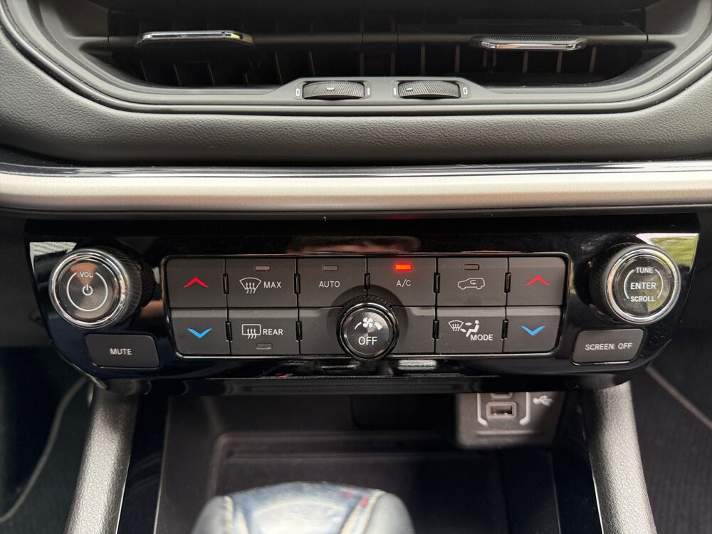 Compass 1.3 PHEV T4 190 ch AT6 4xe eAWD 80th Anniversary 2021 occasion 30900 Nimes