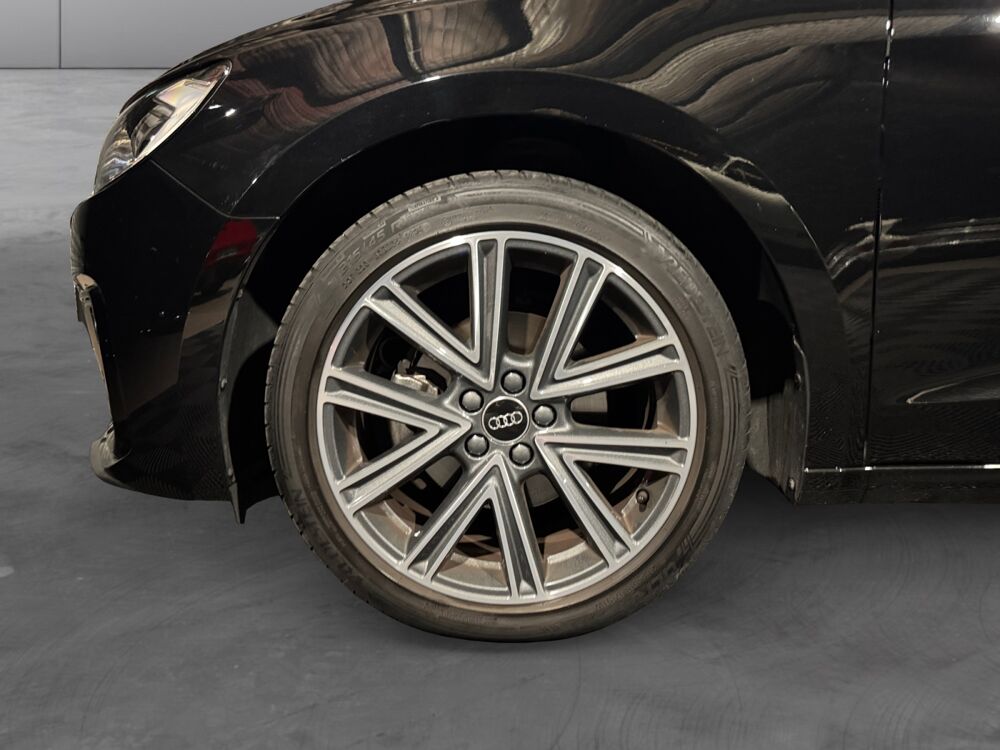A1 35 TFSI 150 DESIGN LUXE S TRONIC 2024 occasion 64121 Serres-Castet