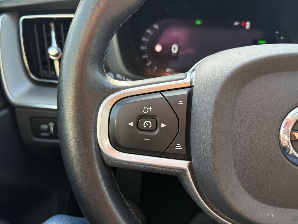 XC60 T6 AWD 398 GEARTRONIC PH2 2022 occasion 45750 Saint-Pryv&eacute;-Saint-Mesmin