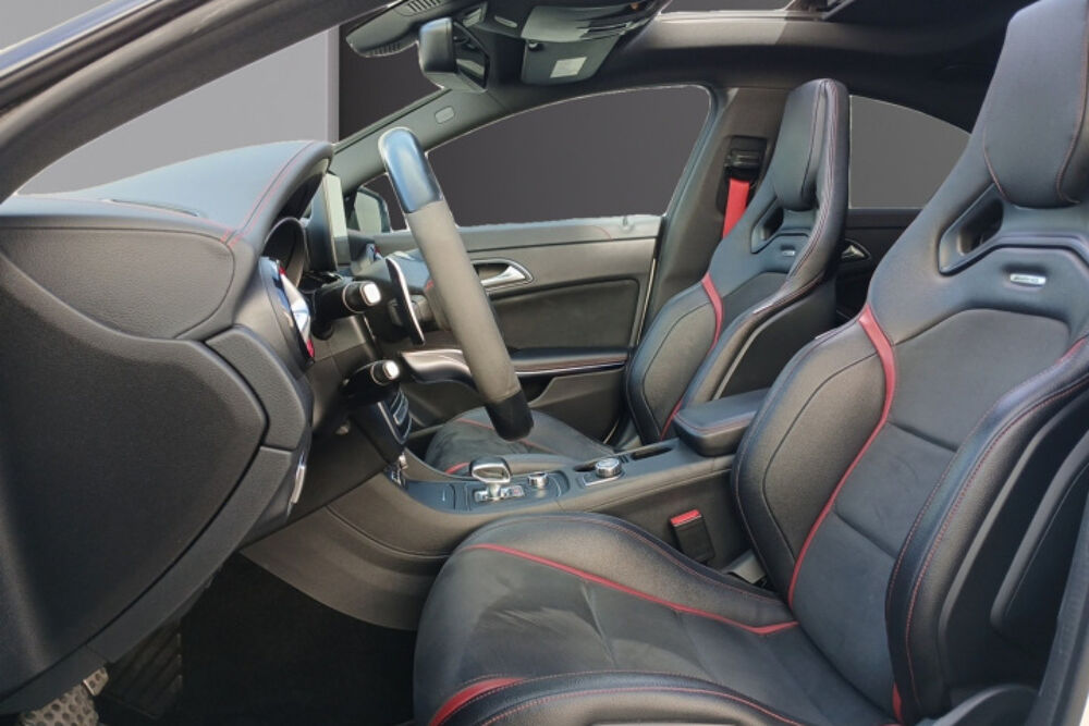 Classe CLA CLA 45 AMG ORANGE ART EDITION 4MATIC BA 2016 occasion 13600 La Ciotat