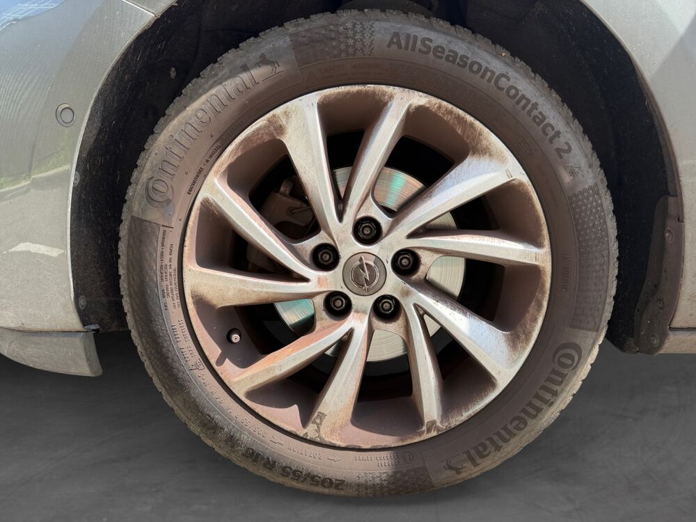 Astra Ultimate 2020 occasion 69730 Genay