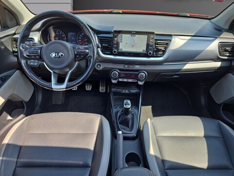 Stonic 1.0 T-GDI 120 PREMIUM 2017 occasion 03300 Cusset