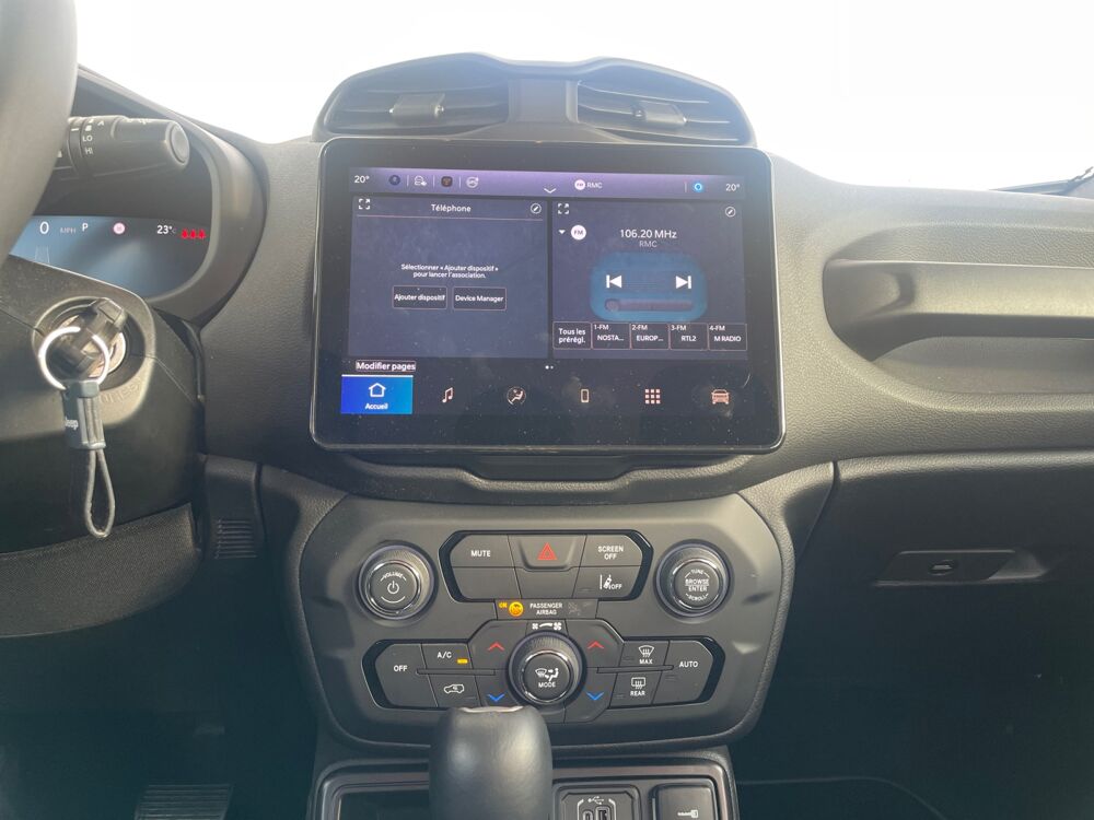Renegade (3) 1.5 TURBO T4 130 E-HYBRID BVR7 2025 occasion 17200 Saint-Sulpice-de-Royan