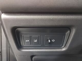 Discovery 2.0 TD4 180 HSE LUXURY BA 2018 occasion 80080 Amiens