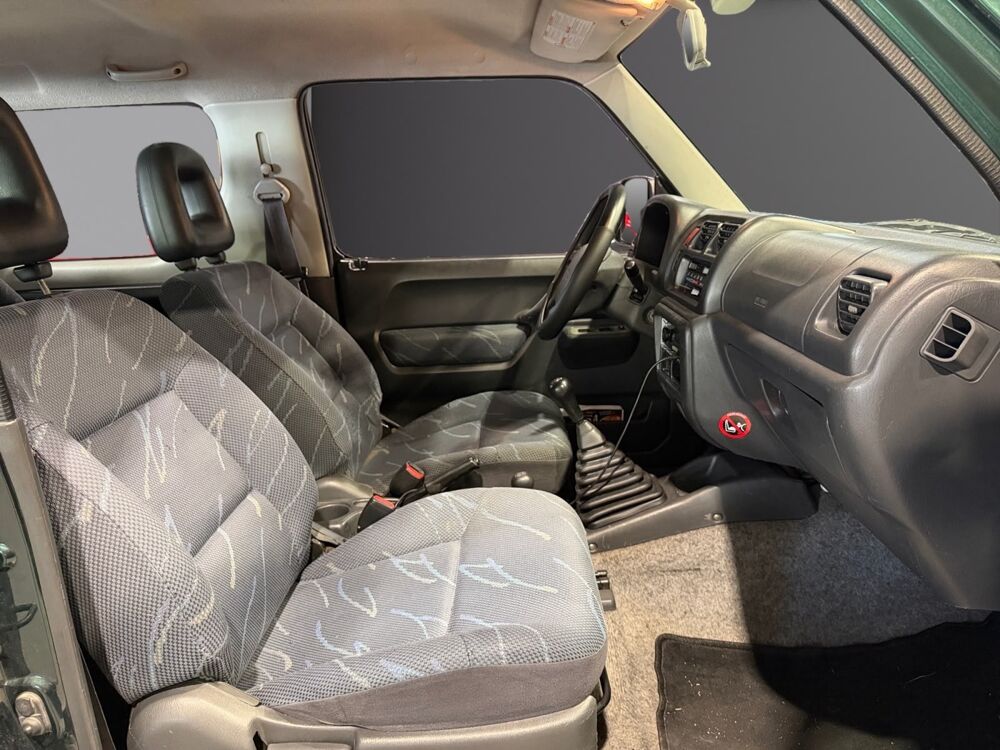 Jimny 1.3 VVT SERIE SPECIALE AUTO 2005 occasion 34070 Montpellier