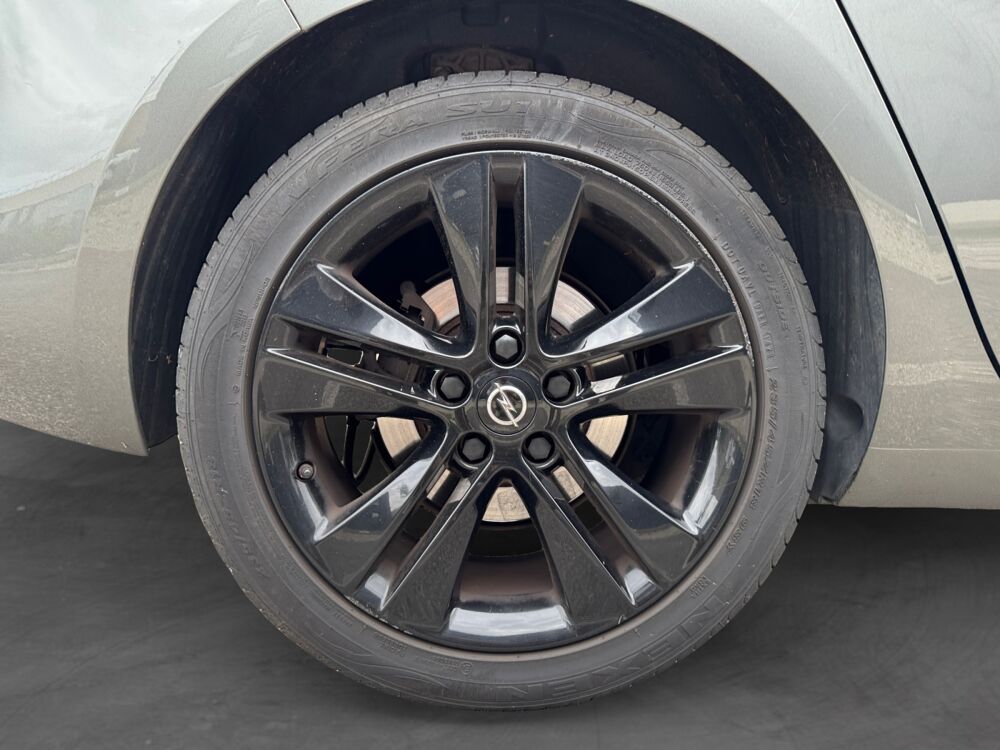 Zafira Elite 2018 occasion 69730 Genay