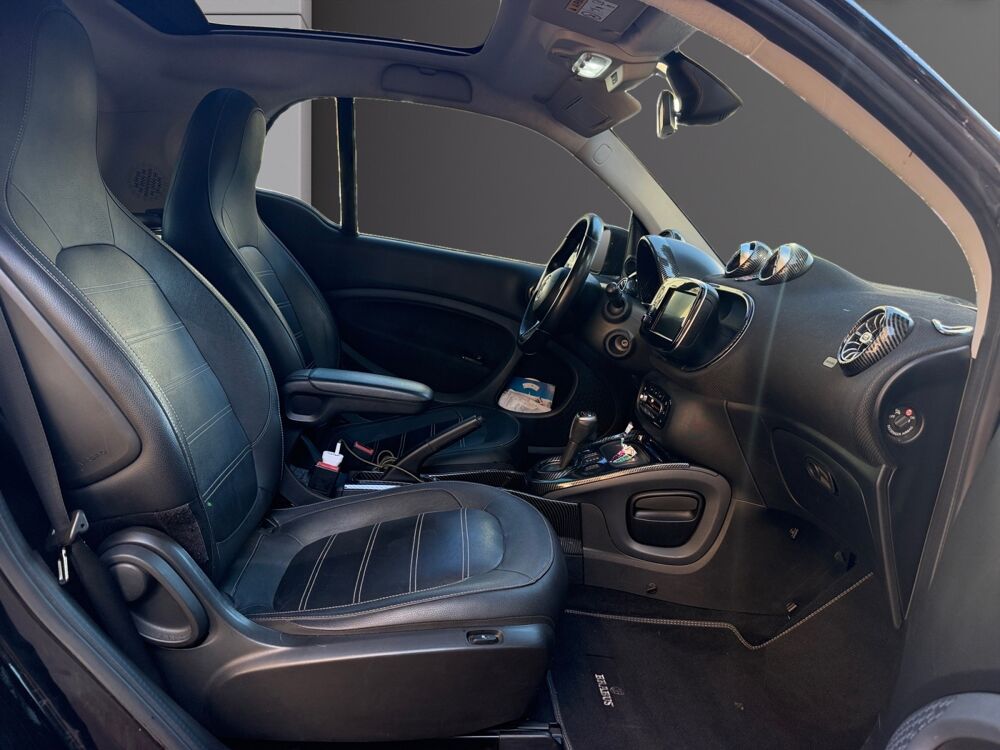 ForTwo 0.9 92 BA 2017 occasion 06400 Cannes