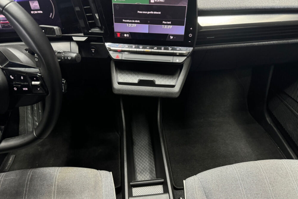 M&eacute;gane BOOST CHARGE &Eacute;QUILIBRE 2022 occasion 64121 Serres-Castet