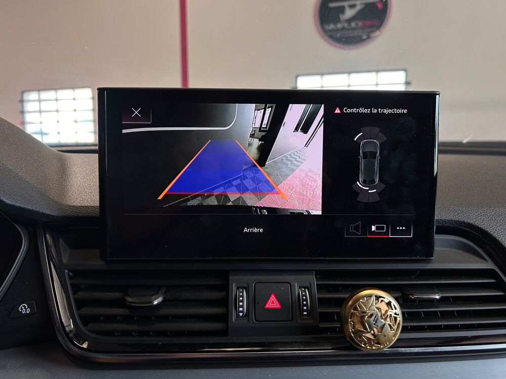 Q5 SB 55 TFSI-E 367 QUATTRO S LINE BLACK EDITION S TRONIC P2 2023 occasion 73290 La Motte-Servolex