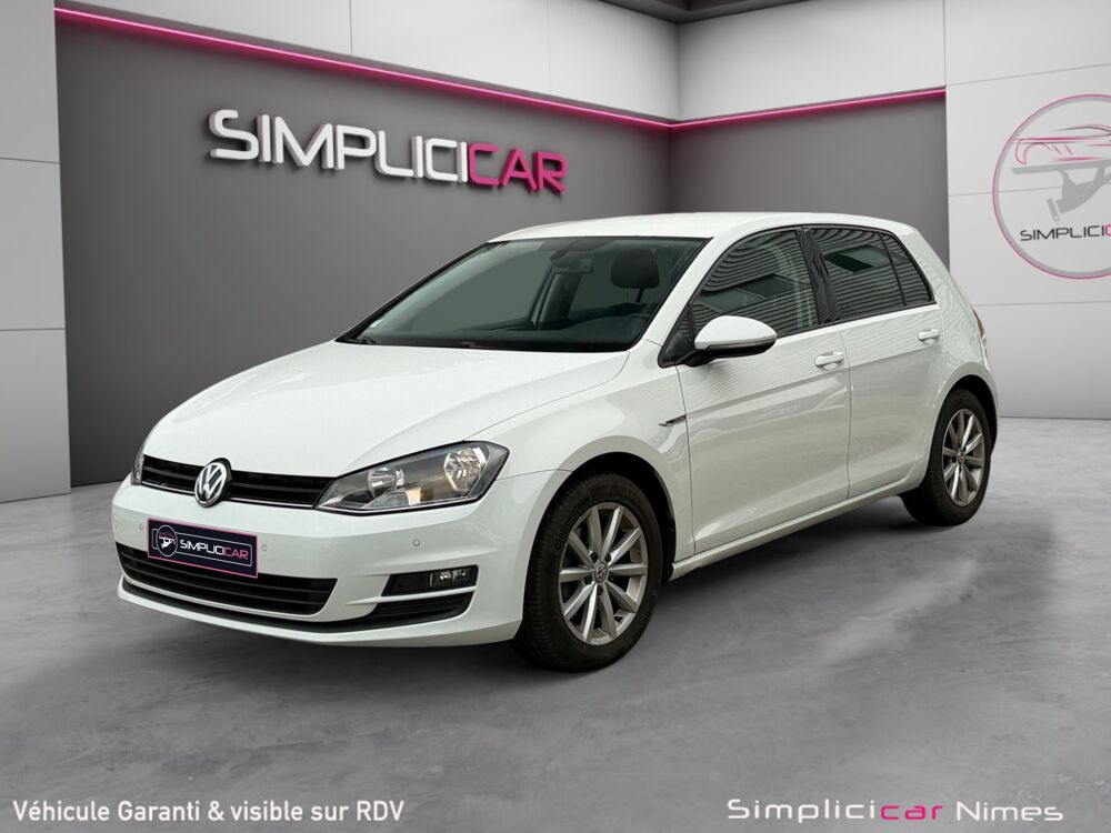 Golf 1.6 TDI 110 LOUNGE 2015 occasion 30900 Nimes