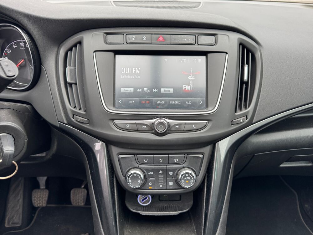 Zafira Elite 2018 occasion 69730 Genay