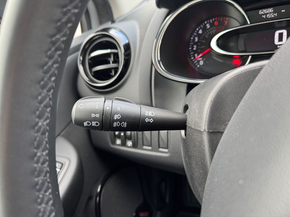 Clio Limited 2018 occasion 45750 Saint-Pryv&eacute;-Saint-Mesmin