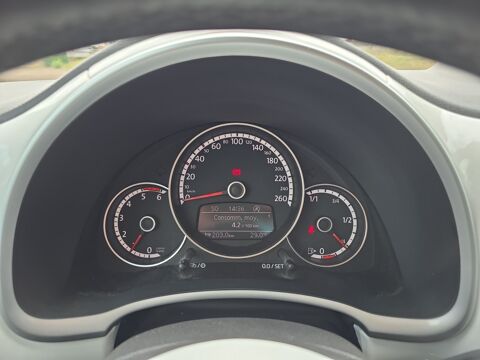 Beetle VOLKSWAGEN NEW BEETLE COCCINELLE 2.0 TDI 150 Ch GT COX 2016 occasion 03300 Cusset