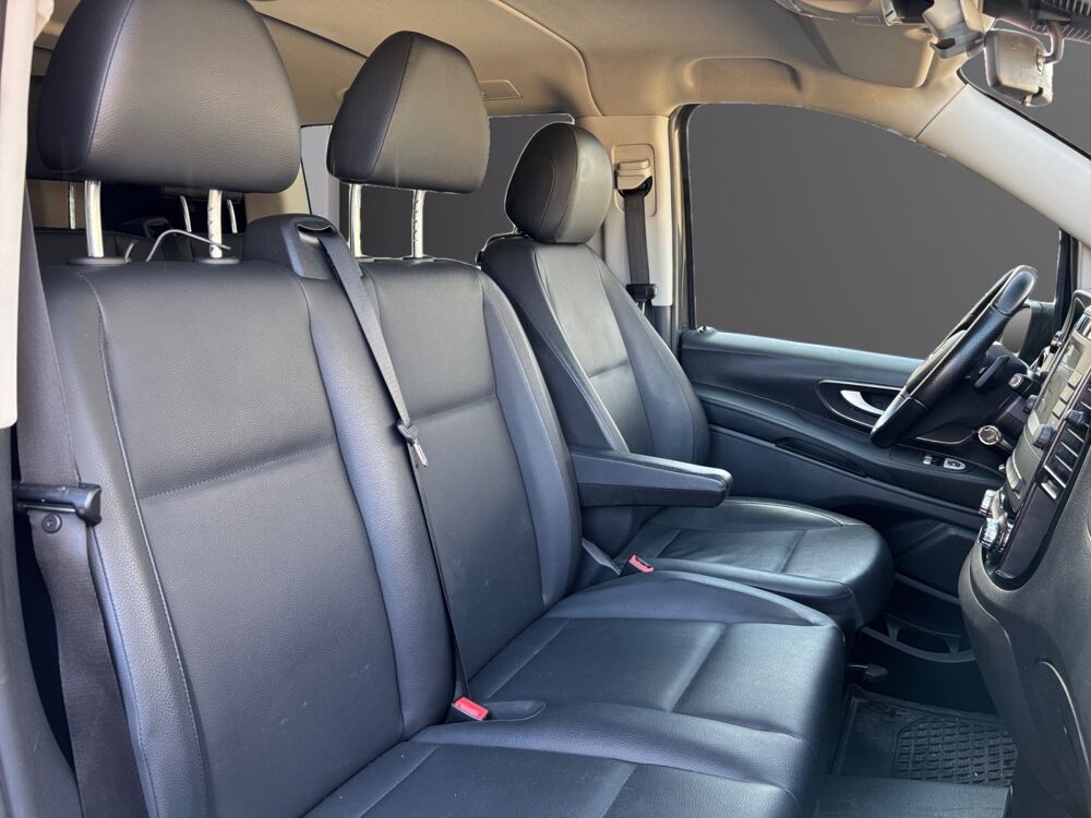Vito MERCEDES VITO 136 CDI TOURER COMPACT 2023 occasion 26000 Valence