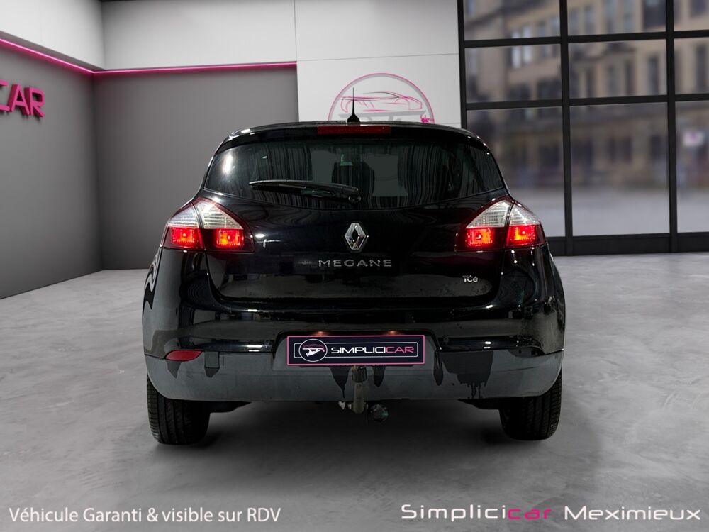 M&eacute;gane LIMITED 2015 occasion 01800 Meximieux