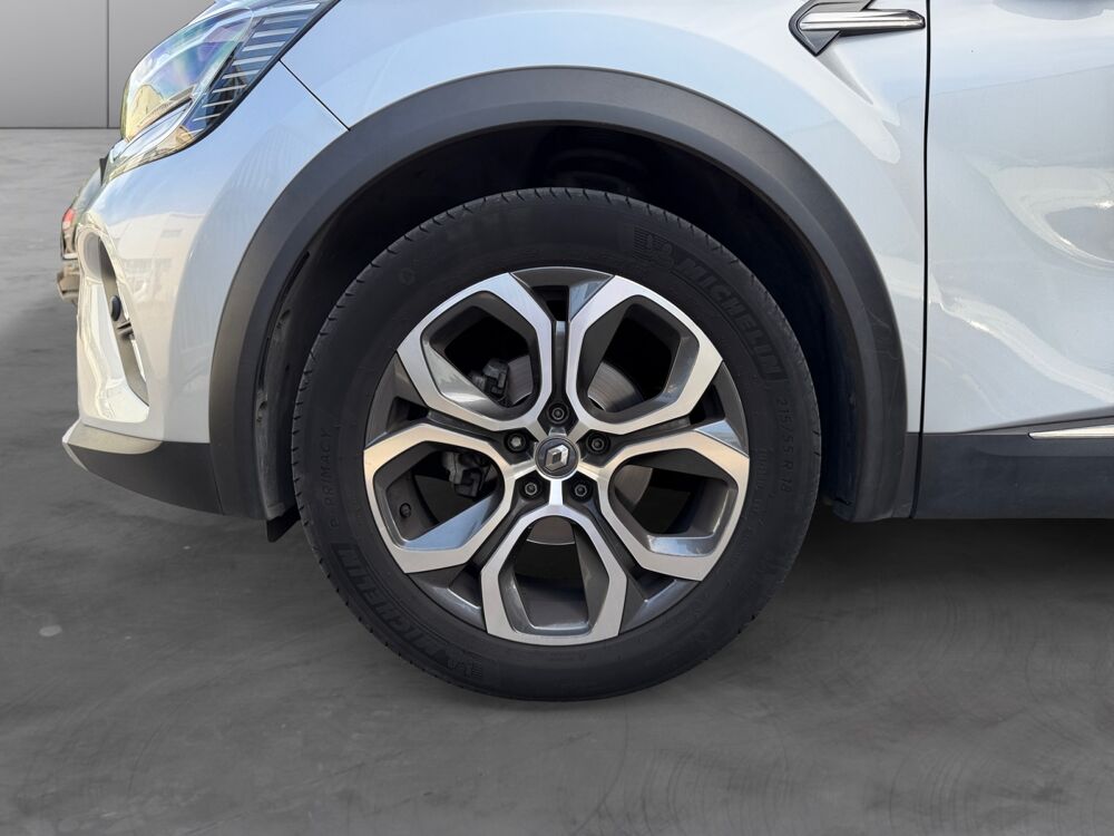 Captur Intens 2020 occasion 83210 La Farl&egrave;de