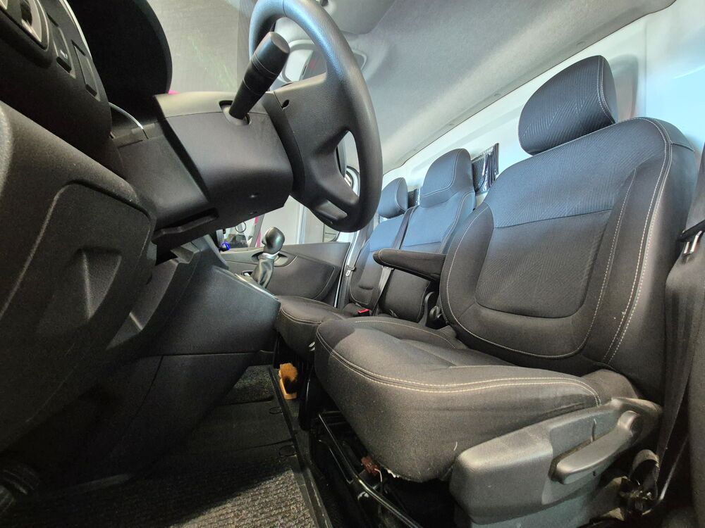 Trafic L2H1 3T 2.0 BLUE DCI 170 EXTRA BA 2020 occasion 73290 La Motte-Servolex