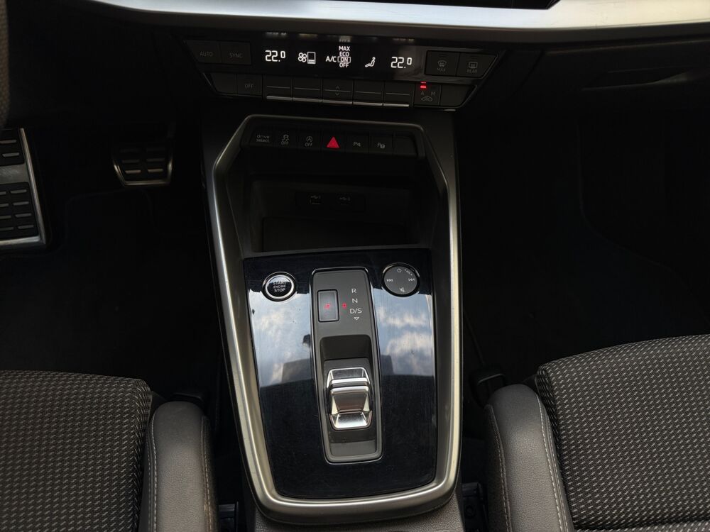 A3 2.0 TDI 150 S TRONIC S LINE 2021 occasion 30900 Nimes