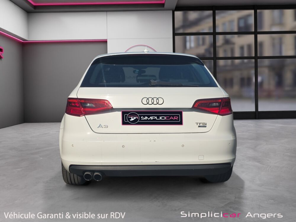 A3 1.4 TFSI 150 AMBITION LUXE S TRONIC 2014 occasion 49070 Beaucouz&eacute;