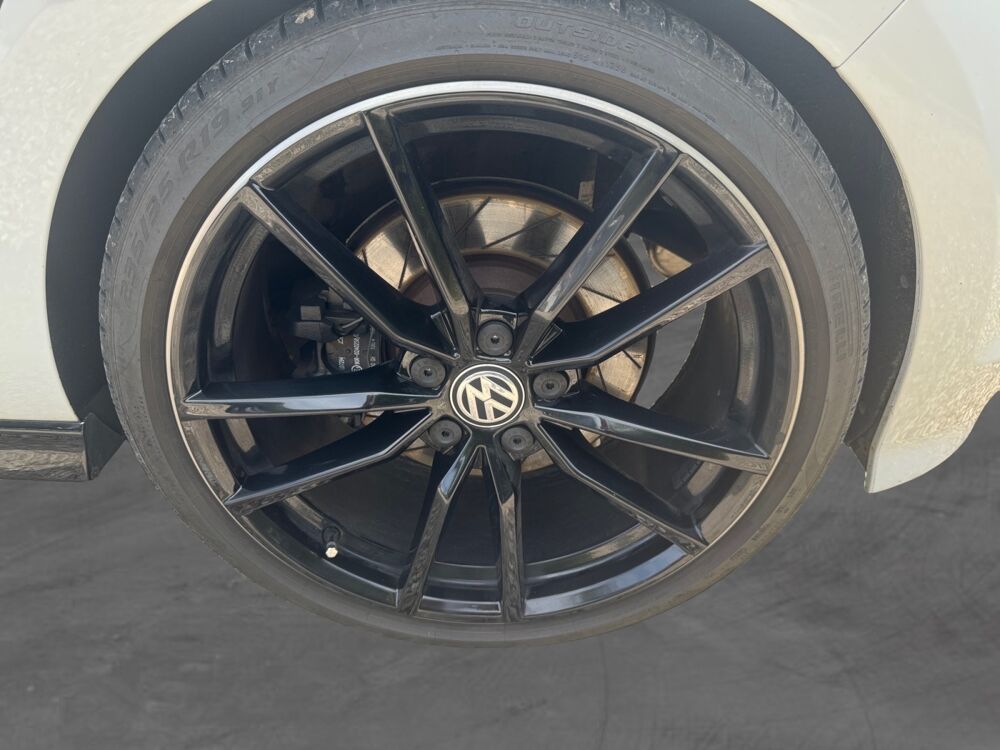 Golf VII 2.0 TSI 300 BLUEMOTION 4MOTION TECHNOLOGY R DSG6 5P 2015 occasion 27200 Vernon
