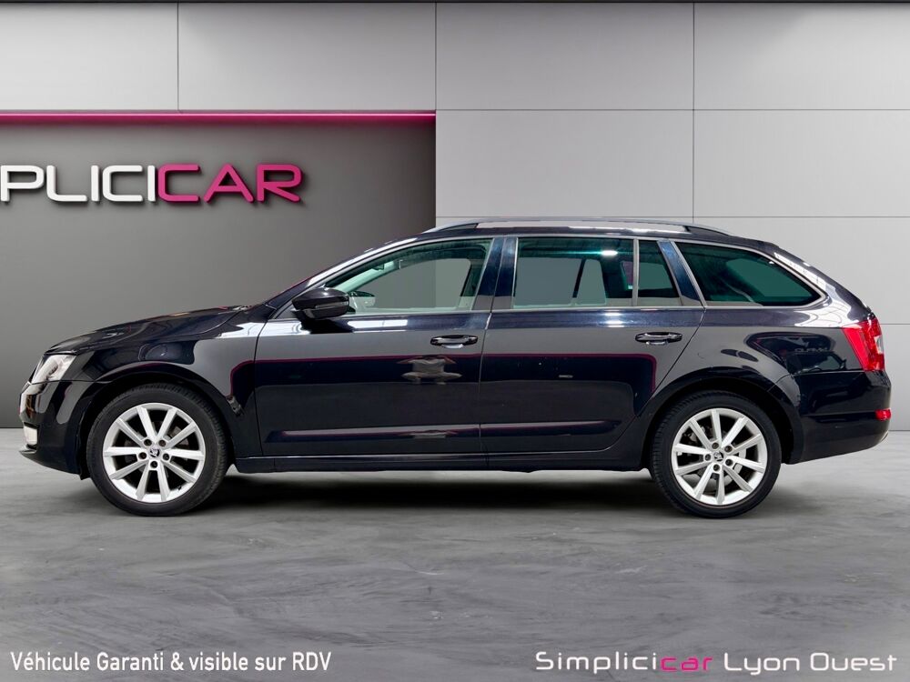Octavia COMBI 1.2 TSI 110 EDITION 2016 occasion 69530 Brignais