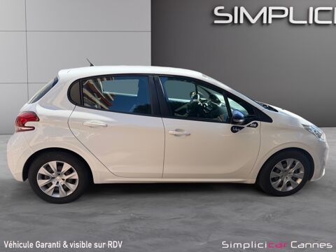 208 1.2 VTI 68 ACTIVE 2018 occasion 06400 Cannes