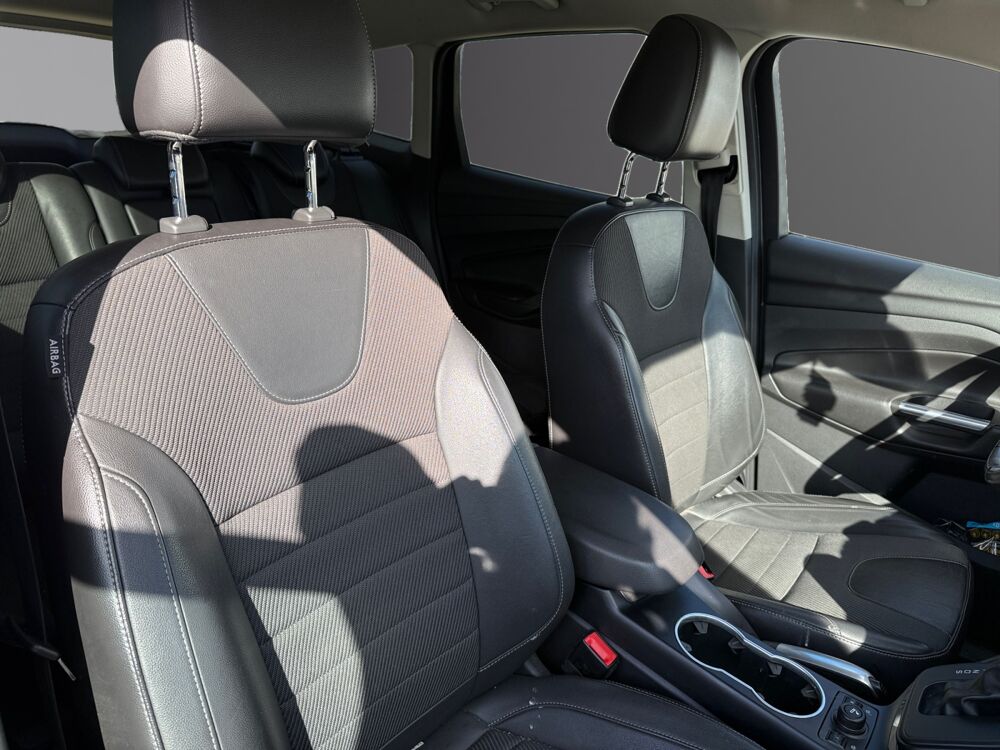 Kuga Sport Platinium 2014 occasion 45750 Saint-Pryv&eacute;-Saint-Mesmin