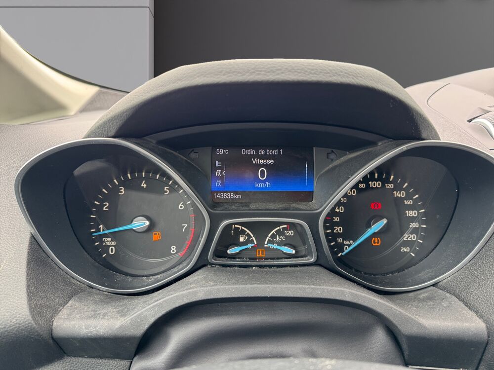 C-max Ford C-MAX II 1.0 EcoBoost 125ch Stop&Start Titanium 2015 occasion 45750 Saint-Pryv&eacute;-Saint-Mesmin