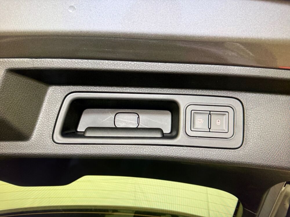 Seal U BYD - SEAL U 1.5l DM-i 218 ch PHEV Boost 2026 occasion 83210 La Farl&egrave;de