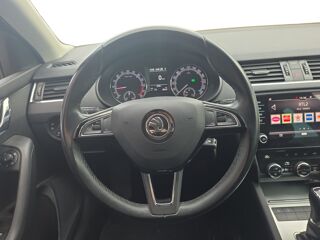 Octavia COMBI 2.0 TDI 150 DSG 2019 occasion 49070 Beaucouz&eacute;